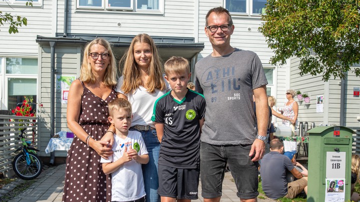 Bagis Walk of hope. Axel Svensson med familj.