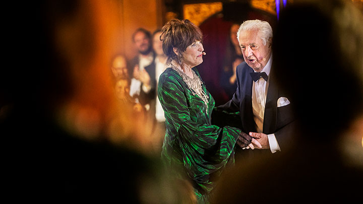 Hederspris delas ut på Barncancergalan - Det svenska humorspriset