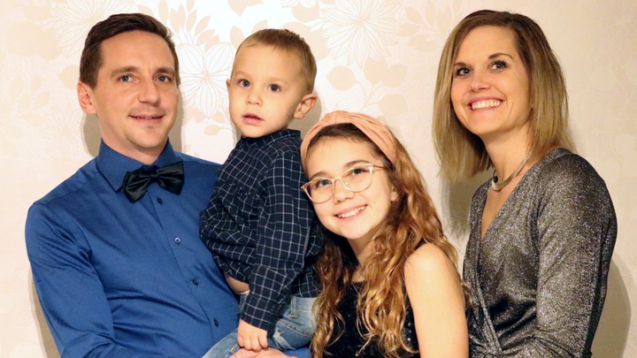 Hela familjen uppklädda