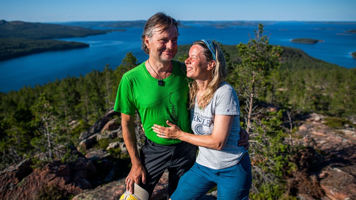 Bilder tagna av forskaren Miek Jong från hennes och Mats Jongs hajk de kallar Wilderness, under deras forskningsstudie kring barncanceröverlevare med sena komplikationer och effekten av naturupplevelse för deras välmående. Hajken skedde under sommaren 2022 vid Höga kusten
